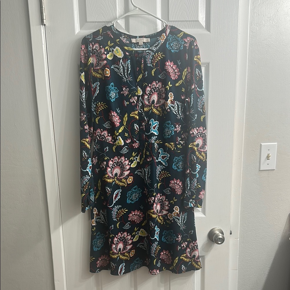 Green floral Long Sleeve Dress with Buttons